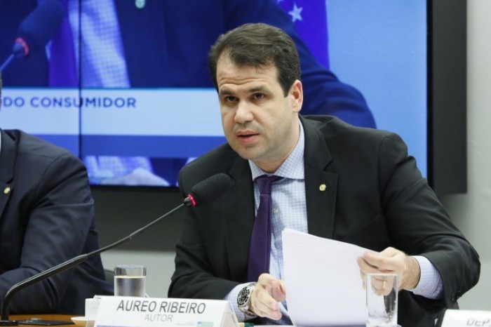 Aureo Ribeiro destaca papel relevante das Apaes - (Foto: Luis Macedo/Câmara dos Deputados)