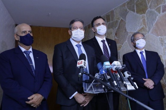 Lira (E) e Pacheco(C) têm dito que é preciso avançar na reforma tributária - (Foto: Luis Macedo / Câmara dos Deputados)