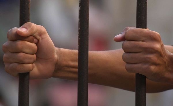 Projeto proíbe pedófilos presos de receber tratamento psiquiátrico fora do sistema prisional