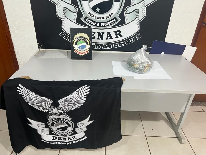 Bolivianos que transportavam cápsulas de cocaína no estômago são presos pela Polícia Civil em Campo Grande