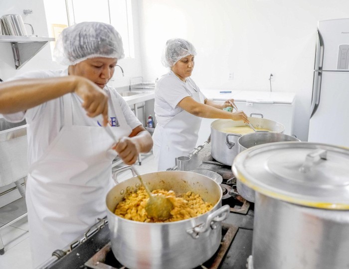 Das escolas aos restaurantes comunitários, GDF prioriza boa alimentação