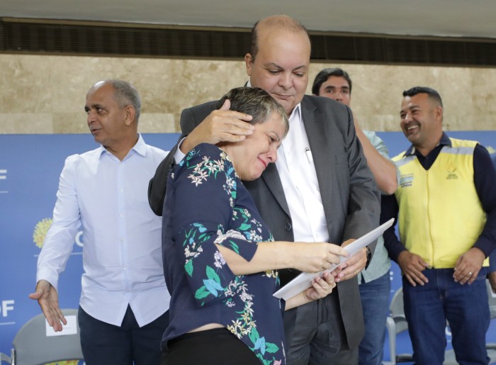 GDF impulsiona o desenvolvimento e regulariza mais 83 empresas