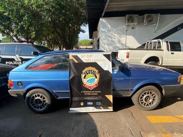Polícia Civil recupera veículo de idoso, identifica autores do crime, prende em flagrante a receptadora e cumpre mandado de prisão de foragido da justiça
