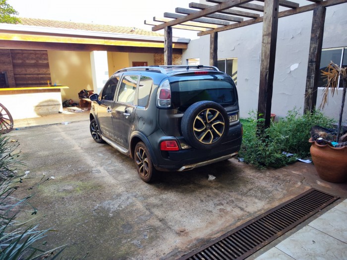 Polícia Civil recupera veículo e apreende munições na residência de suspeito de receptação em Campo Grande