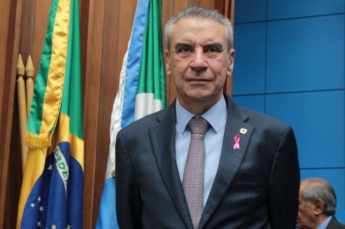 No Outubro Rosa, Paulo Corrêa alerta para prevenção ao câncer de mama