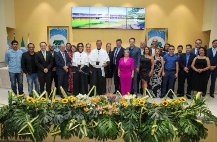 Na posse do reitor, Riedel destaca papel inclusivo e transformador da UEMS no Estado