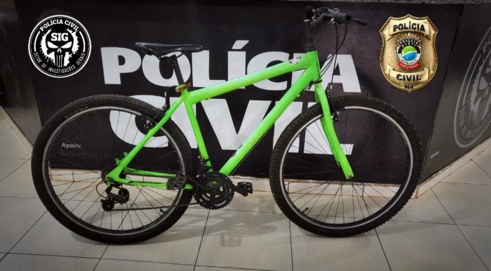 Polícia Civil pende indivíduo por furto de bicicleta e descumprimento de medida protetiva de urgência em Costa Rica