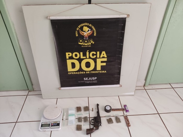 DOF apreende arma de fogo em ponto de venda de drogas em Naviraí