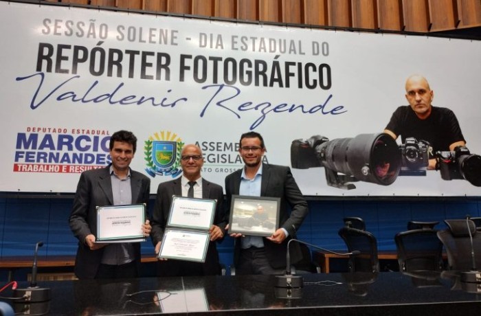 Repórteres fotográficos do Governo do Estado são homenageados pela Assembleia Legislativa