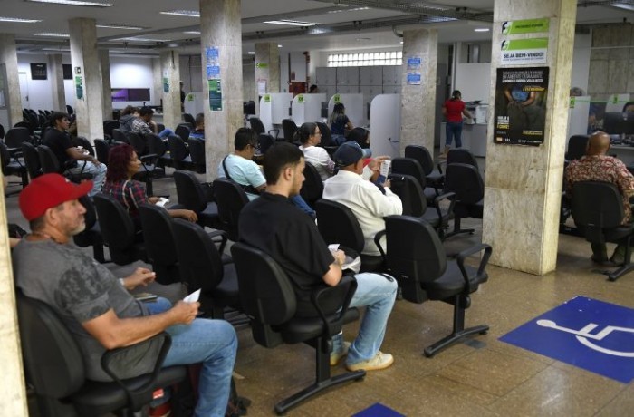 Funtrab atua em parceria com o Feirão de Empregos de atacadista nesta sexta e sábado