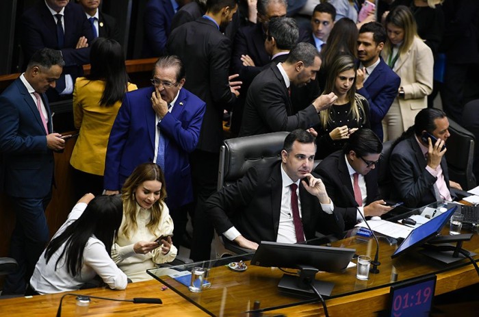 Aprovado Orçamento, campanhas eleitorais terão R$ 4,9 bilhões em 2024