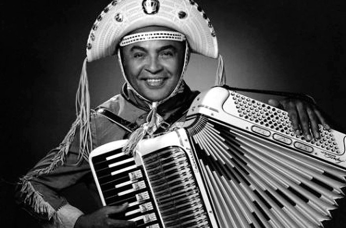 Nova lei inclui Luiz Gonzaga entre heróis da pátria