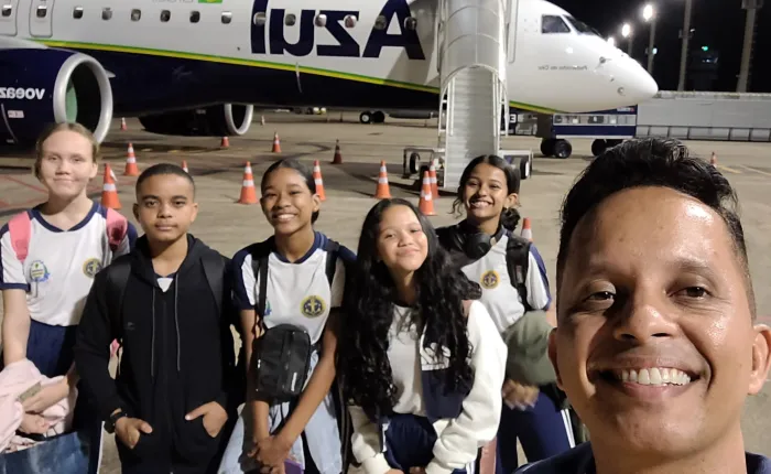 Alunos da ETI Almirante Tamandaré participam de festival internacional no RJ com curta-metragem de sua autoria