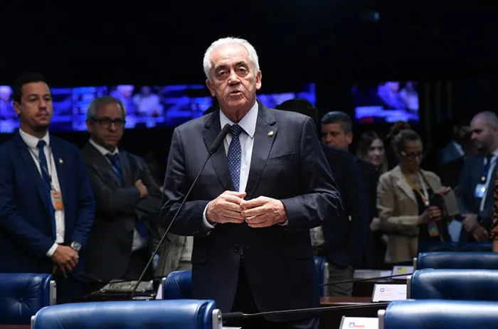 Relator, Otto Alencar sugeriu mudanças que, aprovadas, voltam à Câmara para análise dos deputados - Foto: Jefferson Rudy/Agência Senado