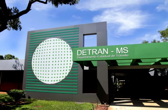 Serviços digitais do Detran-MS ficam disponíveis 24 horas nos recessos de Natal e Ano Novo