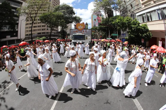 Governo de Minas e Baianas Ozadas reforçam o combate ao assédio sexual no Carnaval