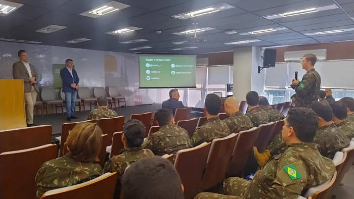Durante a aula, foi destacada a atuação do governo para consolidar e ampliar o crescimento do Estado -Foto: Alexandre Farina / Ascom Sedec