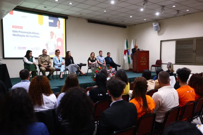 Seminário celebra 20 anos do Programa Mediação de Conflitos e cinco anos do Selo Prevenção Minas