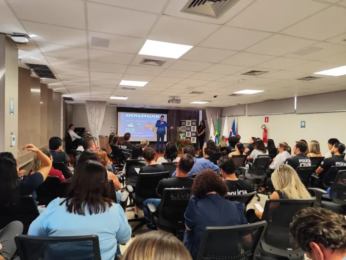 Polícia Civil de Minas Gerais implanta projeto de enfrentamento da violência contra a mulher em Patos de Minas