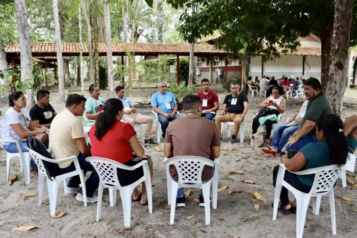 Governo do Pará promove consulta a comunidades tradicionais sobre Sistema Jurisdicional de REDD+ em Abaetetuba