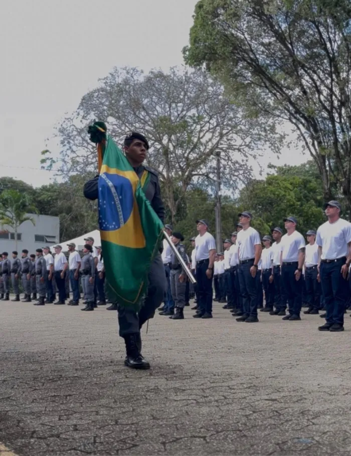 Solenidade do Dia da Bandeira é realizada na Academia de Polícia Militar do Espírito Santo